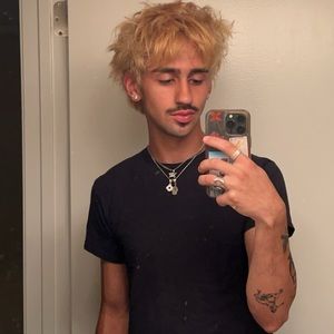 Meet your Posher, Kurtis